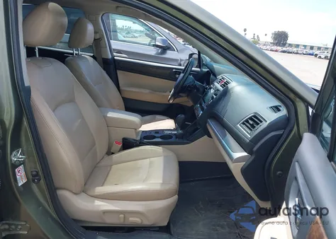 2015 Subaru Outback 2.5I Limited из США, поврежденный, VIN 4S4BSANC3F3307872